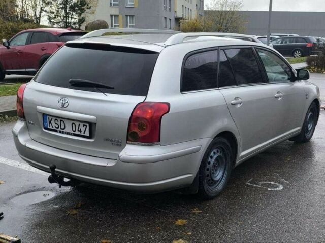 Сірий Тойота Авенсіс, об'ємом двигуна 2 л та пробігом 315 тис. км за 2219 $, фото 5 на Automoto.ua