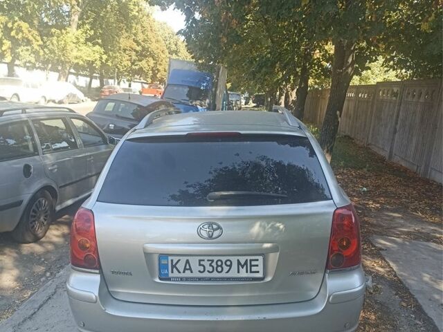 Серый Тойота Авенсис, объемом двигателя 1.8 л и пробегом 243 тыс. км за 5154 $, фото 3 на Automoto.ua