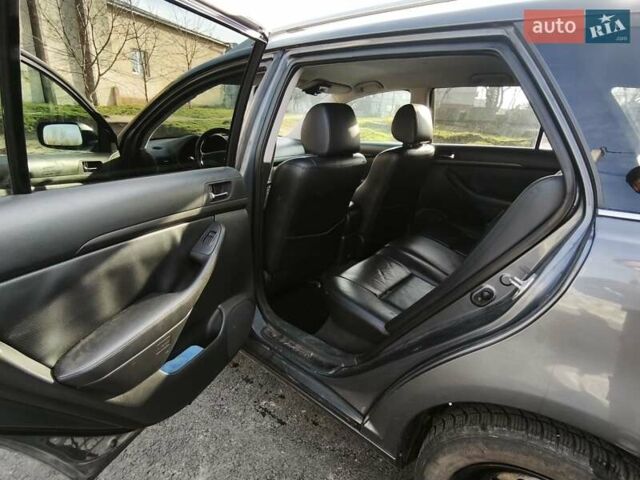 Сірий Тойота Авенсіс, об'ємом двигуна 2 л та пробігом 381 тис. км за 6000 $, фото 11 на Automoto.ua