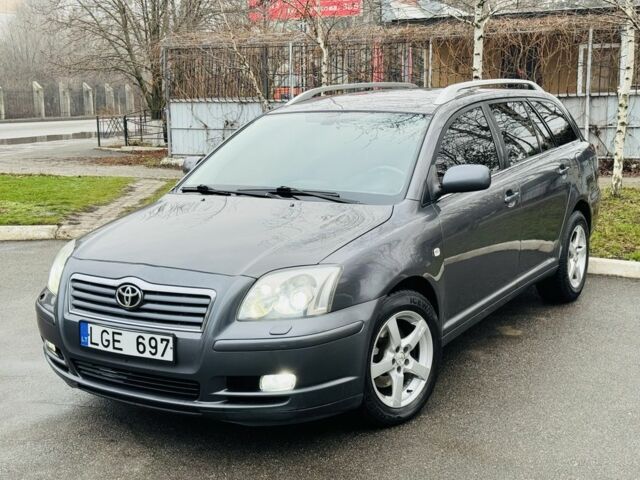 Серый Тойота Авенсис, объемом двигателя 2 л и пробегом 231 тыс. км за 2950 $, фото 6 на Automoto.ua