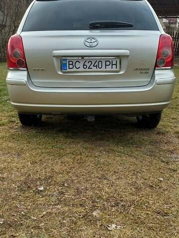 Серый Тойота Авенсис, объемом двигателя 2.23 л и пробегом 298 тыс. км за 6500 $, фото 4 на Automoto.ua