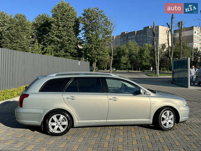 Сірий Тойота Авенсіс, об'ємом двигуна 1.8 л та пробігом 265 тис. км за 5999 $, фото 12 на Automoto.ua