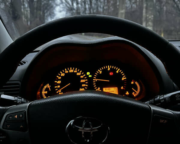 Сірий Тойота Авенсіс, об'ємом двигуна 2.2 л та пробігом 293 тис. км за 5400 $, фото 9 на Automoto.ua