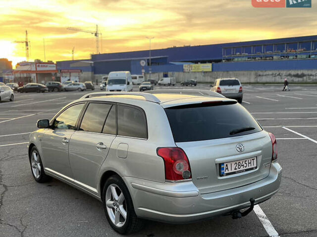 Серый Тойота Авенсис, объемом двигателя 2.2 л и пробегом 299 тыс. км за 7200 $, фото 7 на Automoto.ua