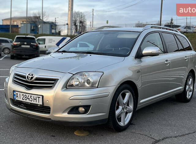 Серый Тойота Авенсис, объемом двигателя 2.2 л и пробегом 299 тыс. км за 7200 $, фото 11 на Automoto.ua