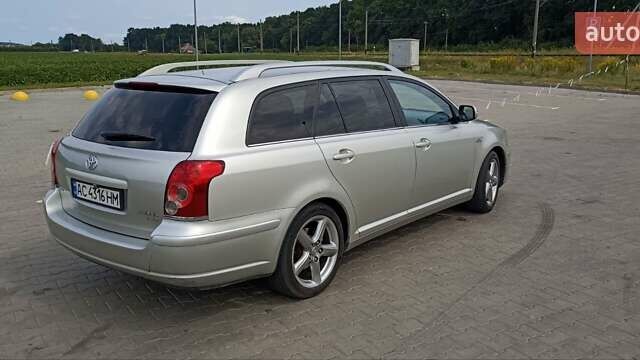 Серый Тойота Авенсис, объемом двигателя 2.2 л и пробегом 192 тыс. км за 7500 $, фото 6 на Automoto.ua