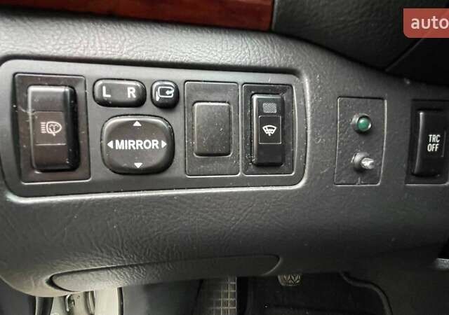 Серый Тойота Авенсис, объемом двигателя 2.2 л и пробегом 299 тыс. км за 7490 $, фото 13 на Automoto.ua