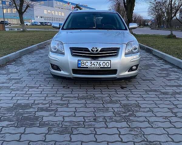 Серый Тойота Авенсис, объемом двигателя 2.2 л и пробегом 280 тыс. км за 6300 $, фото 5 на Automoto.ua