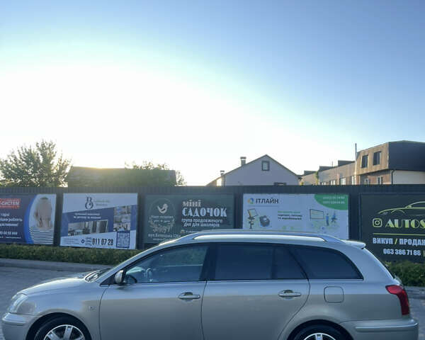 Сірий Тойота Авенсіс, об'ємом двигуна 1.8 л та пробігом 265 тис. км за 5999 $, фото 5 на Automoto.ua