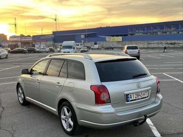 Серый Тойота Авенсис, объемом двигателя 2.2 л и пробегом 250 тыс. км за 7200 $, фото 7 на Automoto.ua