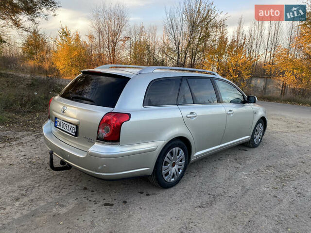 Сірий Тойота Авенсіс, об'ємом двигуна 2.2 л та пробігом 308 тис. км за 6199 $, фото 3 на Automoto.ua