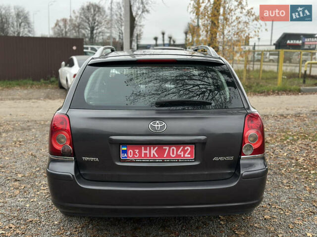 Серый Тойота Авенсис, объемом двигателя 1.8 л и пробегом 219 тыс. км за 6700 $, фото 13 на Automoto.ua