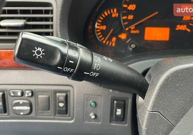 Серый Тойота Авенсис, объемом двигателя 2.2 л и пробегом 299 тыс. км за 7490 $, фото 15 на Automoto.ua