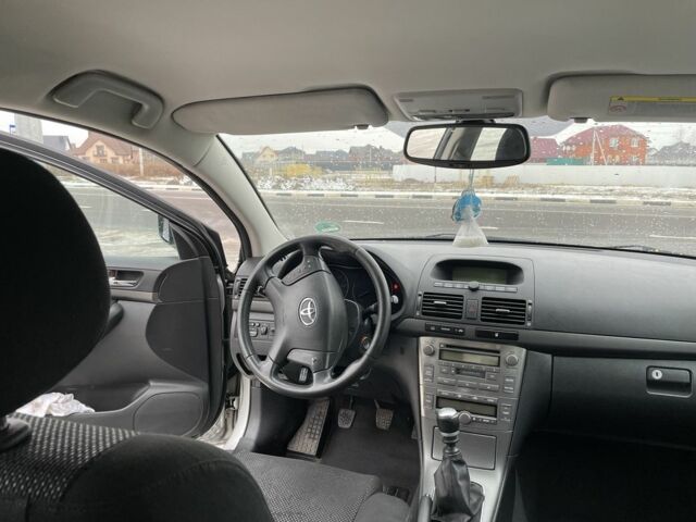 Сірий Тойота Авенсіс, об'ємом двигуна 2.2 л та пробігом 333 тис. км за 5300 $, фото 4 на Automoto.ua