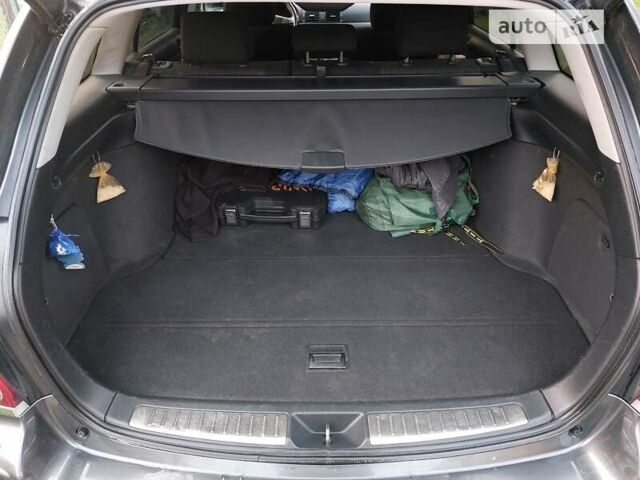 Серый Тойота Авенсис, объемом двигателя 2 л и пробегом 259 тыс. км за 4799 $, фото 1 на Automoto.ua