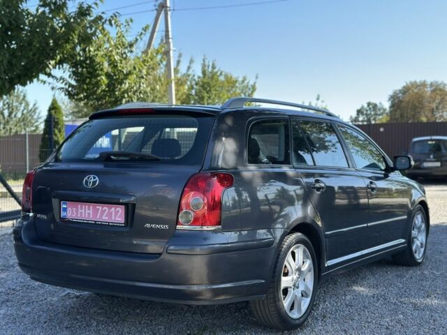 Серый Тойота Авенсис, объемом двигателя 1.8 л и пробегом 219 тыс. км за 7000 $, фото 3 на Automoto.ua