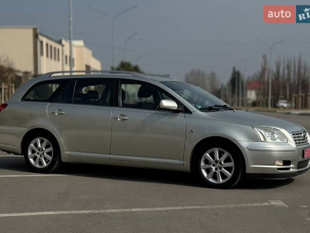 Серый Тойота Авенсис, объемом двигателя 2 л и пробегом 229 тыс. км за 6300 $, фото 15 на Automoto.ua