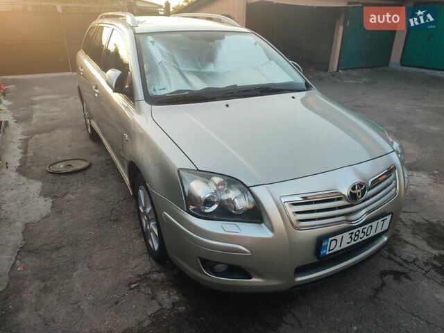 Серый Тойота Авенсис, объемом двигателя 2.23 л и пробегом 255 тыс. км за 6799 $, фото 2 на Automoto.ua