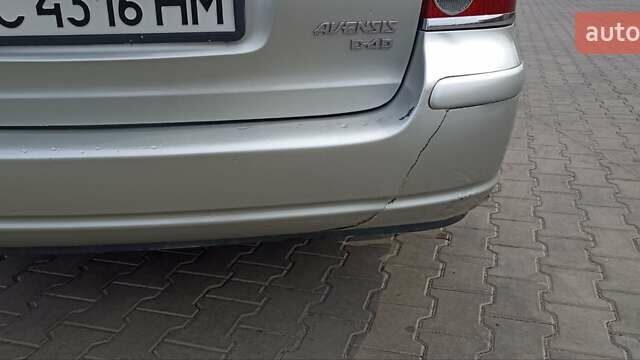 Серый Тойота Авенсис, объемом двигателя 2.2 л и пробегом 192 тыс. км за 7500 $, фото 1 на Automoto.ua