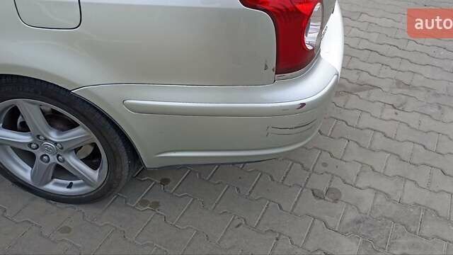 Серый Тойота Авенсис, объемом двигателя 2.2 л и пробегом 192 тыс. км за 7500 $, фото 2 на Automoto.ua