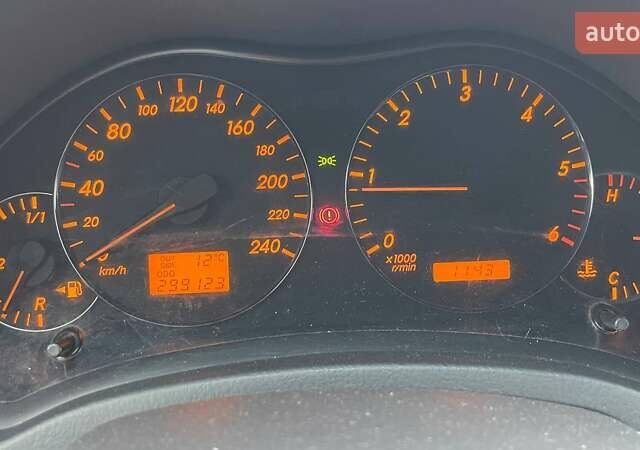 Серый Тойота Авенсис, объемом двигателя 2.2 л и пробегом 299 тыс. км за 7490 $, фото 18 на Automoto.ua