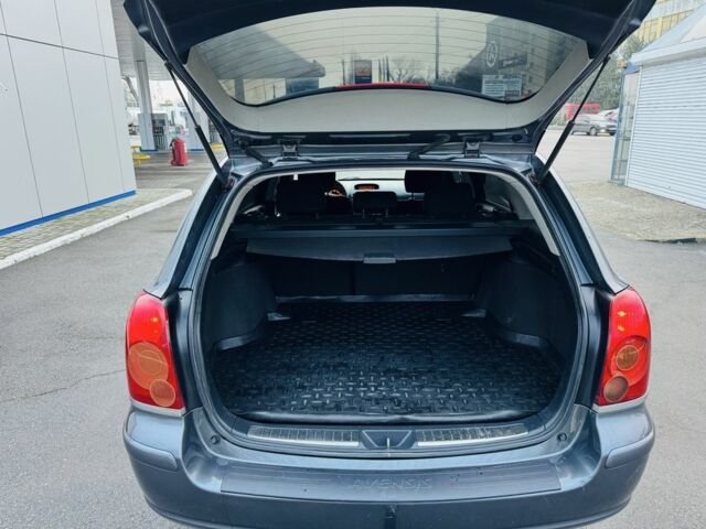 Серый Тойота Авенсис, объемом двигателя 2 л и пробегом 231 тыс. км за 2950 $, фото 18 на Automoto.ua