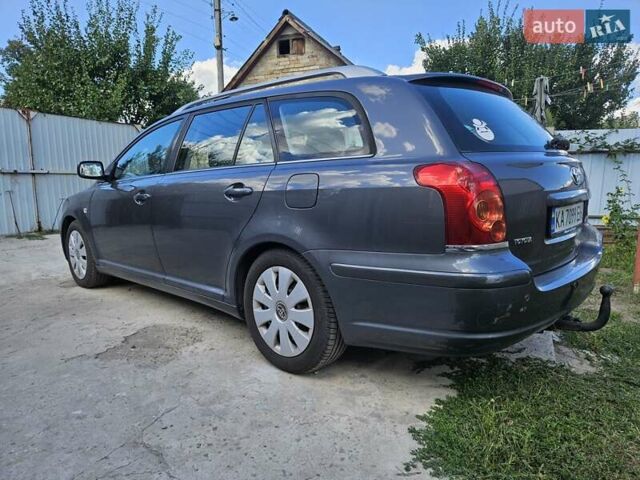 Серый Тойота Авенсис, объемом двигателя 1.79 л и пробегом 224 тыс. км за 7400 $, фото 6 на Automoto.ua