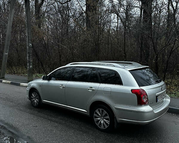 Сірий Тойота Авенсіс, об'ємом двигуна 2.2 л та пробігом 293 тис. км за 5400 $, фото 2 на Automoto.ua