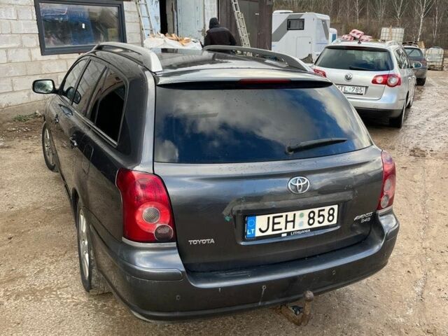 Серый Тойота Авенсис, объемом двигателя 0 л и пробегом 416 тыс. км за 2600 $, фото 1 на Automoto.ua