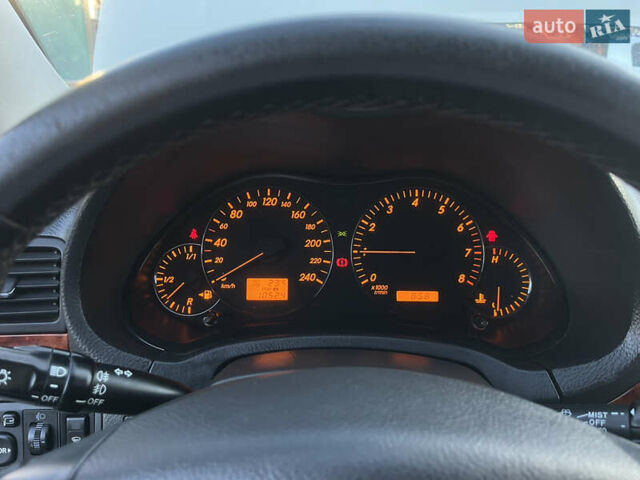 Сірий Тойота Авенсіс, об'ємом двигуна 1.8 л та пробігом 265 тис. км за 5999 $, фото 29 на Automoto.ua