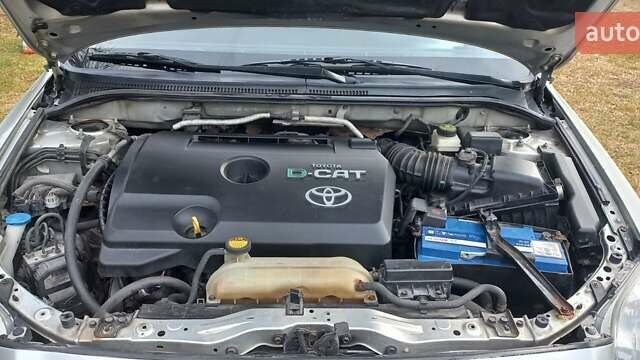 Серый Тойота Авенсис, объемом двигателя 2.23 л и пробегом 298 тыс. км за 6500 $, фото 8 на Automoto.ua