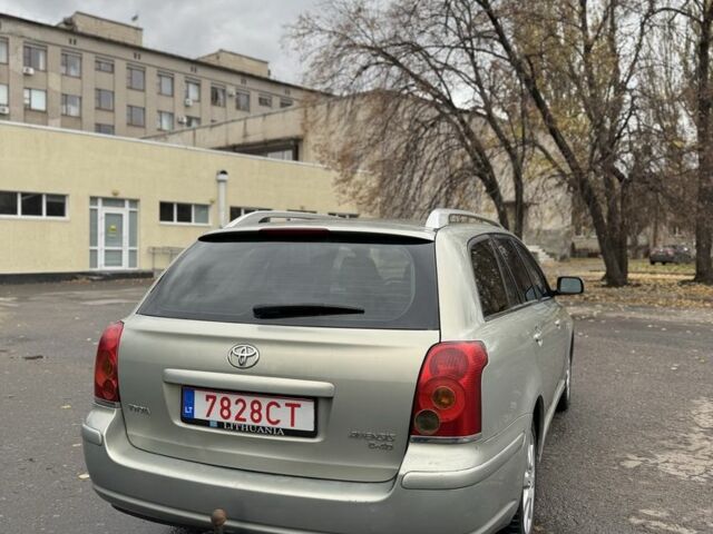 Серый Тойота Авенсис, объемом двигателя 2.2 л и пробегом 300 тыс. км за 2800 $, фото 4 на Automoto.ua