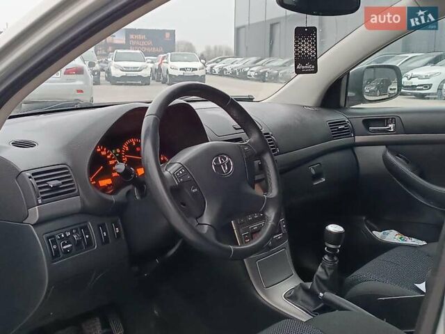 Сірий Тойота Авенсіс, об'ємом двигуна 2 л та пробігом 353 тис. км за 6450 $, фото 21 на Automoto.ua