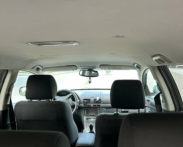 Серый Тойота Авенсис, объемом двигателя 1.8 л и пробегом 310 тыс. км за 5900 $, фото 9 на Automoto.ua