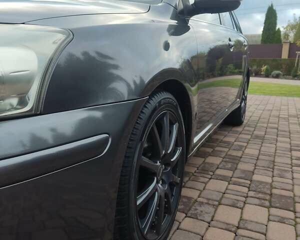 Сірий Тойота Авенсіс, об'ємом двигуна 1.8 л та пробігом 212 тис. км за 7700 $, фото 12 на Automoto.ua