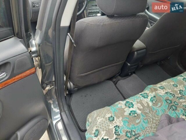 Сірий Тойота Авенсіс, об'ємом двигуна 2.2 л та пробігом 420 тис. км за 6319 $, фото 5 на Automoto.ua