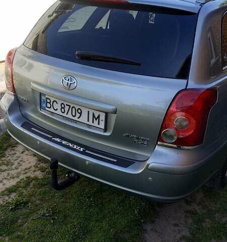 Сірий Тойота Авенсіс, об'ємом двигуна 2 л та пробігом 409 тис. км за 7000 $, фото 6 на Automoto.ua