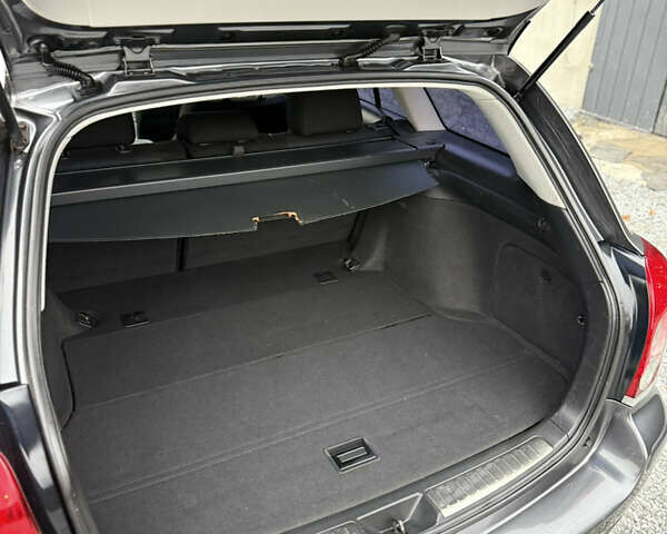 Серый Тойота Авенсис, объемом двигателя 2 л и пробегом 194 тыс. км за 7800 $, фото 121 на Automoto.ua