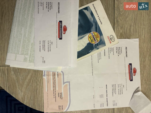 Серый Тойота Авенсис, объемом двигателя 1.79 л и пробегом 210 тыс. км за 7300 $, фото 14 на Automoto.ua