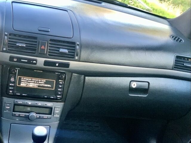 Сірий Тойота Авенсіс, об'ємом двигуна 2 л та пробігом 194 тис. км за 5500 $, фото 19 на Automoto.ua