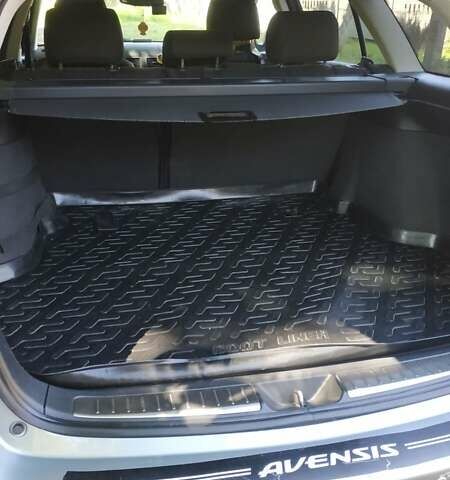 Сірий Тойота Авенсіс, об'ємом двигуна 2 л та пробігом 409 тис. км за 7000 $, фото 71 на Automoto.ua