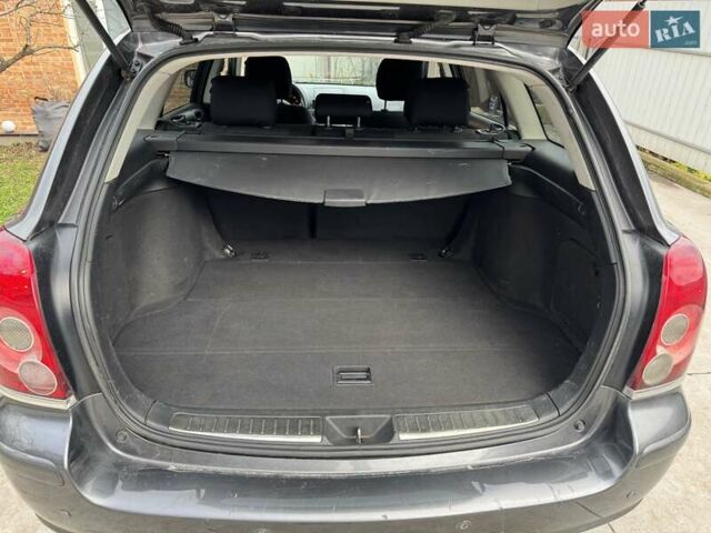 Серый Тойота Авенсис, объемом двигателя 2.23 л и пробегом 340 тыс. км за 4500 $, фото 12 на Automoto.ua