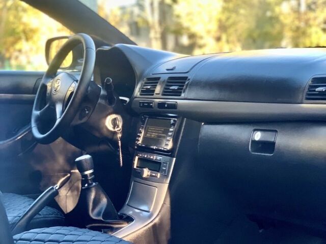 Сірий Тойота Авенсіс, об'ємом двигуна 2 л та пробігом 194 тис. км за 5500 $, фото 17 на Automoto.ua