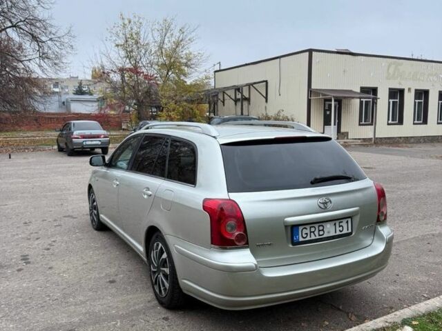 Серый Тойота Авенсис, объемом двигателя 2.2 л и пробегом 300 тыс. км за 3400 $, фото 5 на Automoto.ua