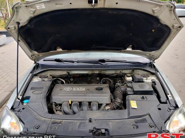 Серый Тойота Авенсис, объемом двигателя 1.8 л и пробегом 253 тыс. км за 6999 $, фото 6 на Automoto.ua