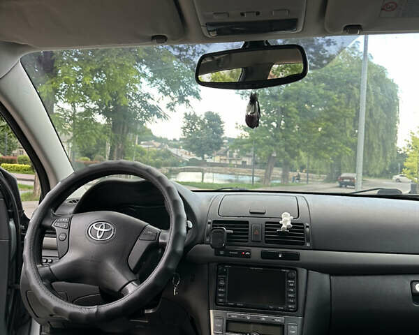 Сірий Тойота Авенсіс, об'ємом двигуна 1.8 л та пробігом 311 тис. км за 5650 $, фото 7 на Automoto.ua