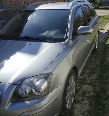 Сірий Тойота Авенсіс, об'ємом двигуна 2 л та пробігом 409 тис. км за 7000 $, фото 2 на Automoto.ua