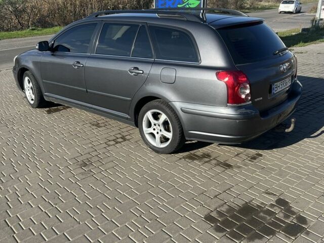 Серый Тойота Авенсис, объемом двигателя 1.6 л и пробегом 340 тыс. км за 5000 $, фото 4 на Automoto.ua
