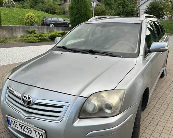 Серый Тойота Авенсис, объемом двигателя 1.8 л и пробегом 310 тыс. км за 5900 $, фото 6 на Automoto.ua