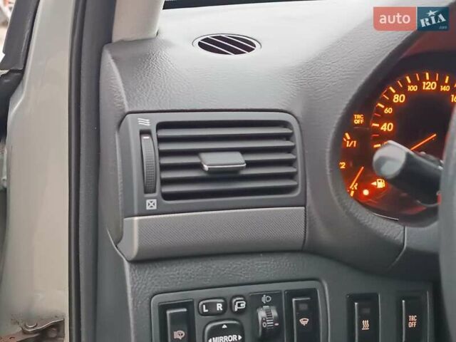 Сірий Тойота Авенсіс, об'ємом двигуна 2 л та пробігом 353 тис. км за 6450 $, фото 23 на Automoto.ua